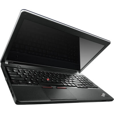 На ноутбуке Lenovo ThinkPad Edge E535 мигает экран
